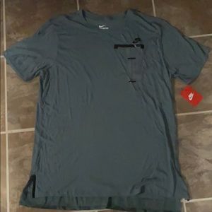 Nike tshirt